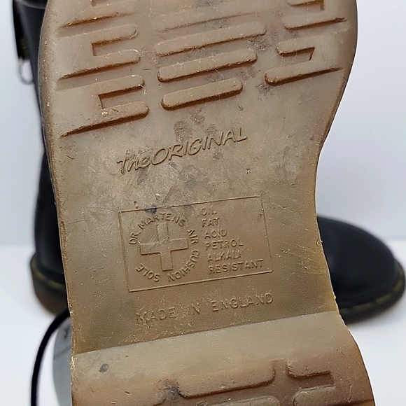VTG Dr. Martens | 1460 distressed 10 hole black leather boots | MENS 9/10 - Picture 4 of 11